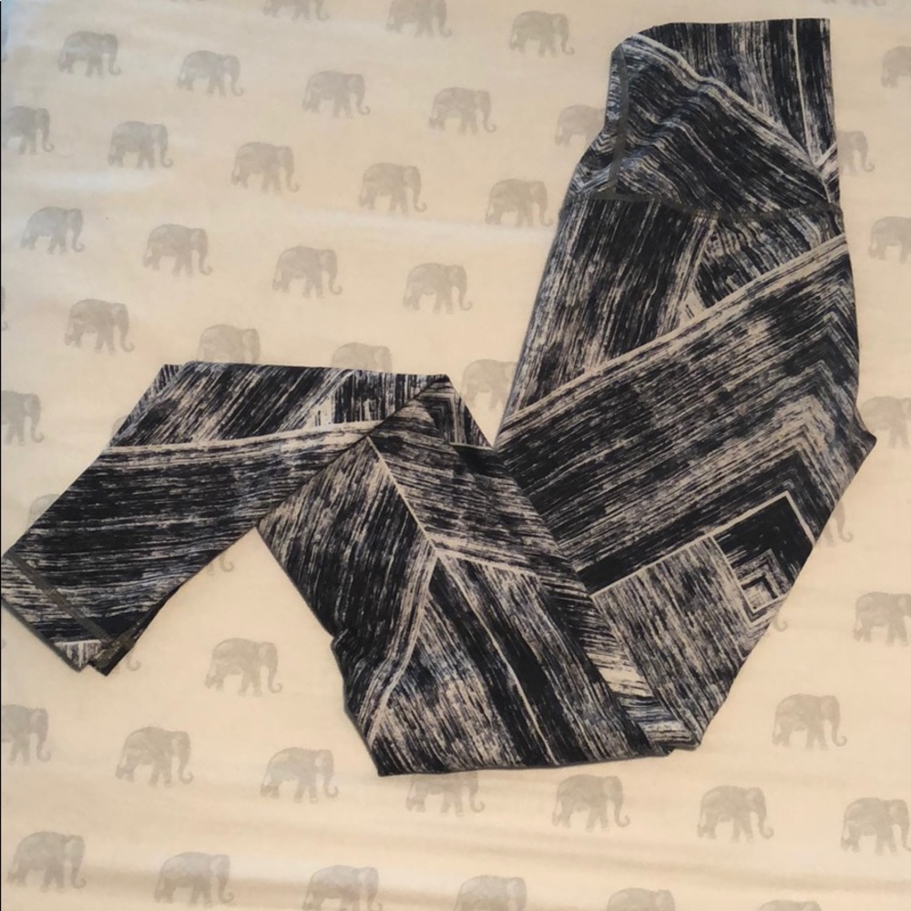 Full Length Lululemon Leggings - Picture 1 of 2